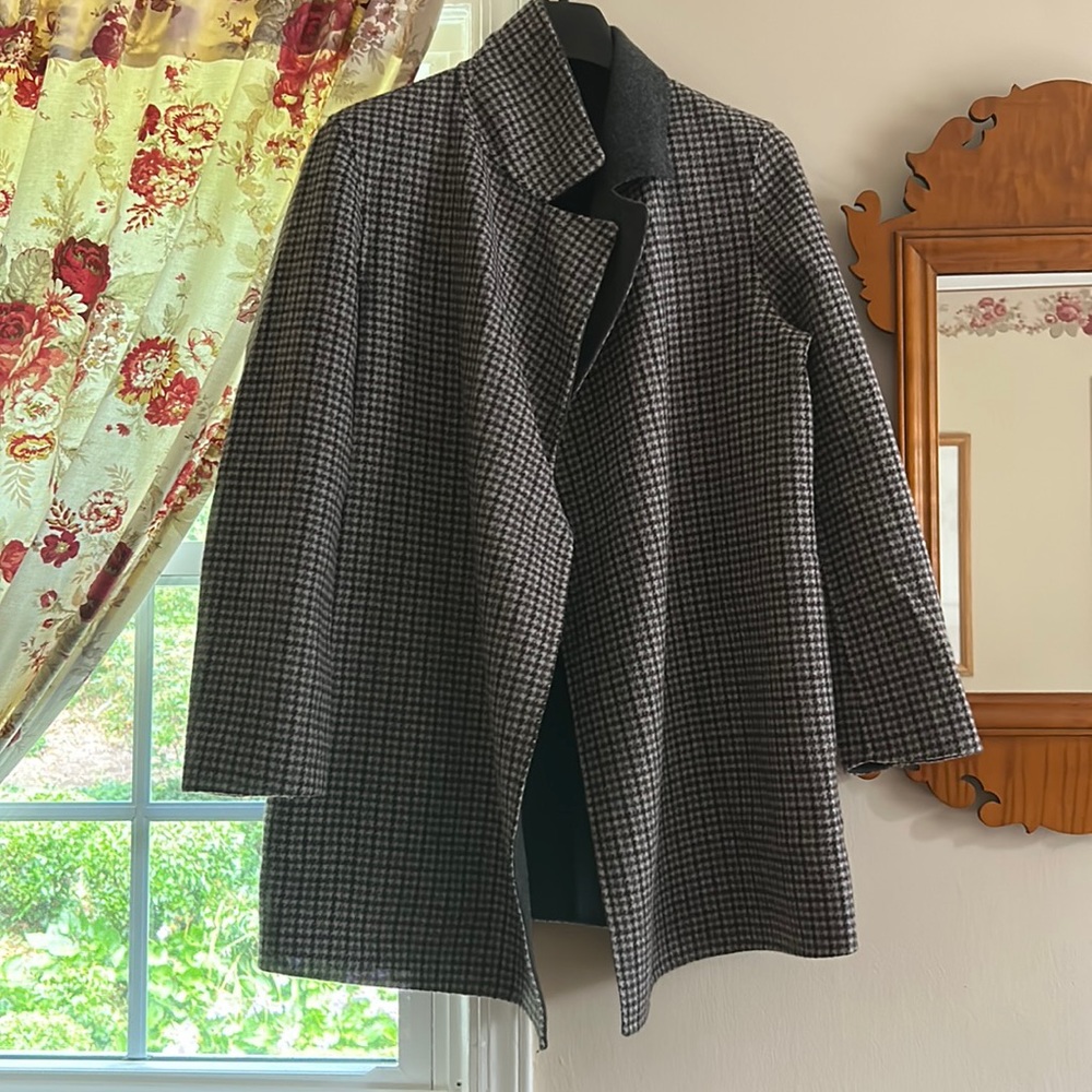 Theory Wool Coat in Houndstooth Print